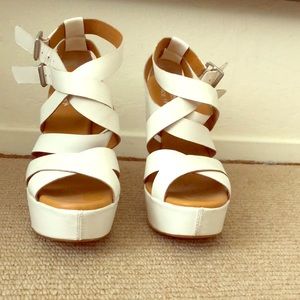 Kork-ease platforms